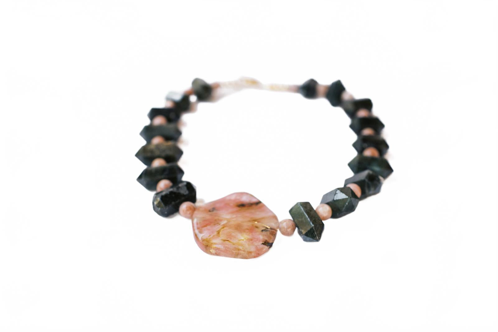 Dark Green Quartz and Peach Moonstone Pendant Necklace