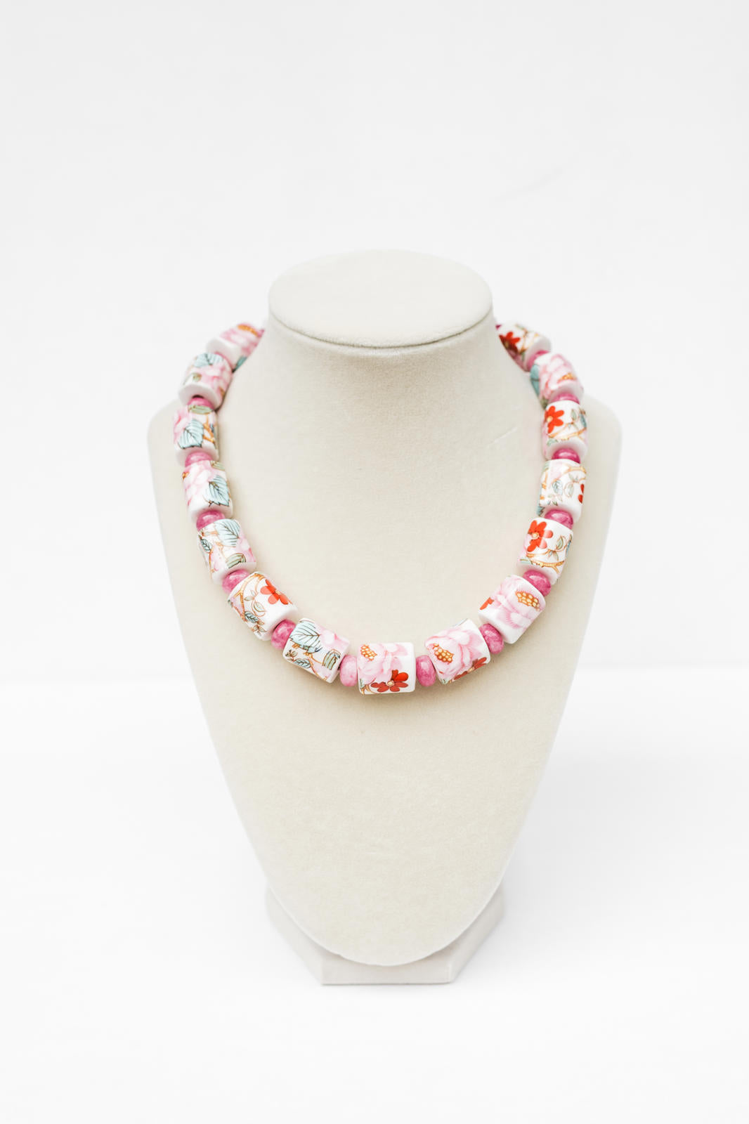 Floral and Pink Candy Quartz Rondelle Beaded Necklace